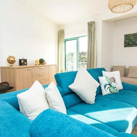 Apartmán Marina Boat And Sea View - Marina View & Pool & Garage *